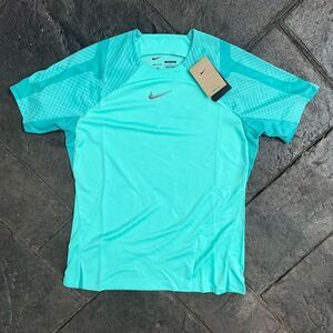 Nike Women's Large Dri-FIT Strike Soccer Shirt Green DV2868-354